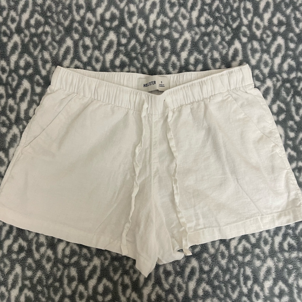 Hollister Ella Linen-Blend Pull-On Shorts